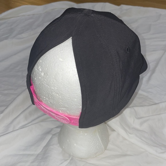 Ivivva hat - Picture 4 of 12